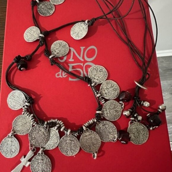 UNO de 50 long necklace with coins and beads on brown leather rope - Picture 2 of 6